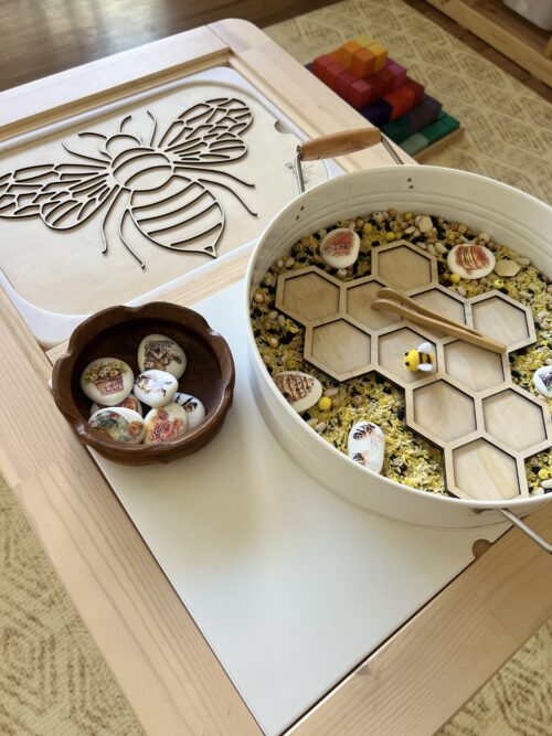 Flisat Insert And Honeycomb Tray With Story Stones